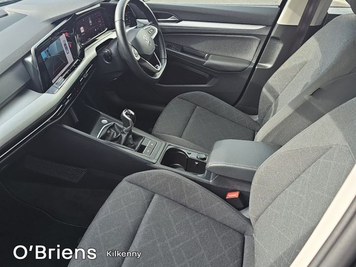 Volkswagen Golf 2024