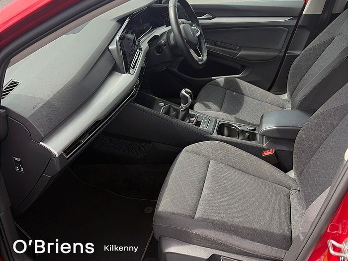 Volkswagen Golf 2024