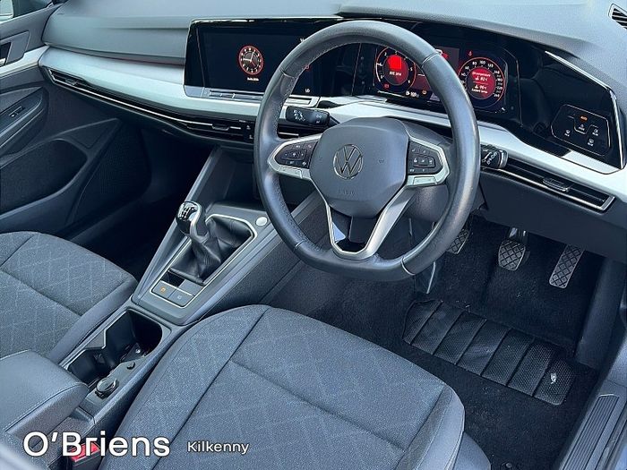 Volkswagen Golf 2024