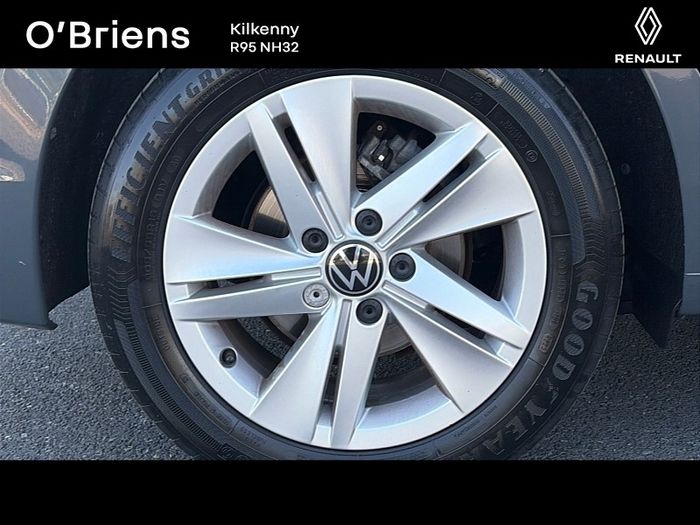 Volkswagen Golf 2024