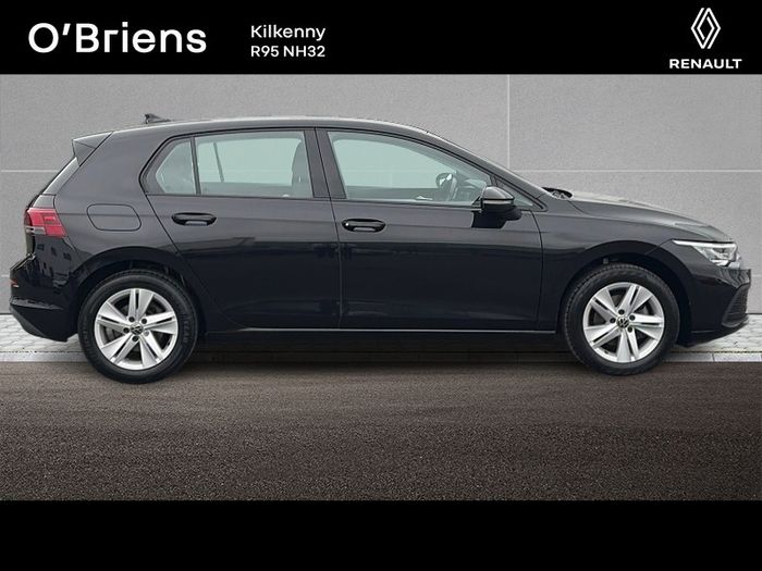 Volkswagen Golf 2024