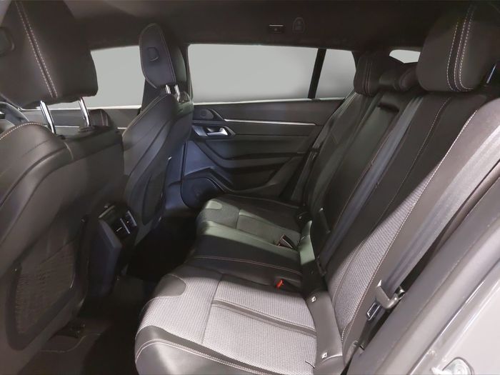 Peugeot 508  2025