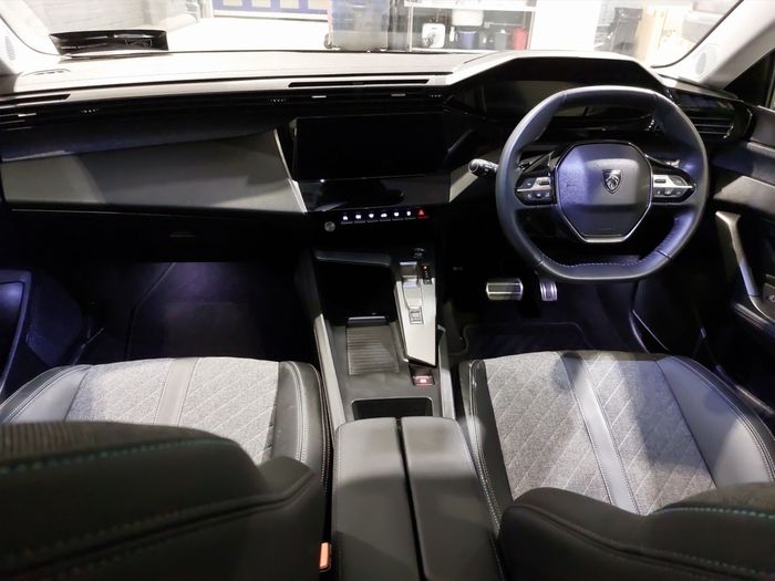 Peugeot 408 2025