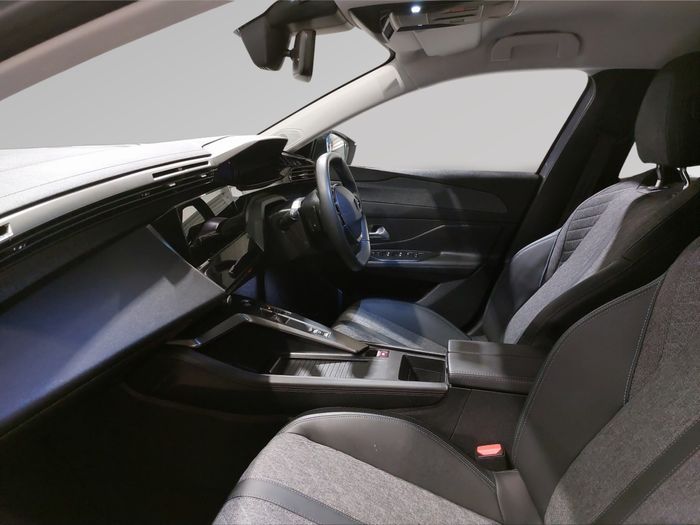 Peugeot 408 2025