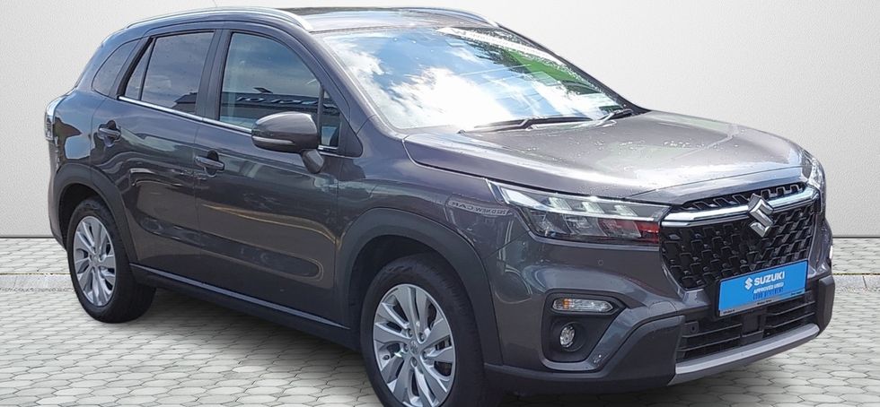 Suzuki S-CROSS 2024