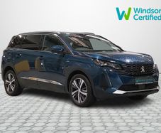 Peugeot 5008 2021