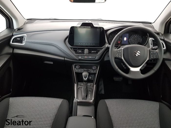 Suzuki S-CROSS 2026