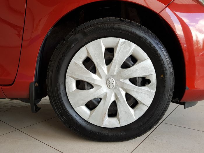 Toyota Yaris 2012