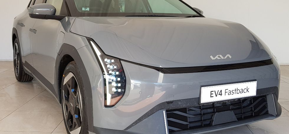 Kia EV4 2026