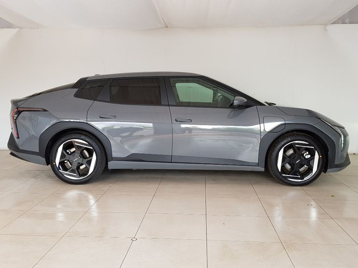 Kia EV4 2026