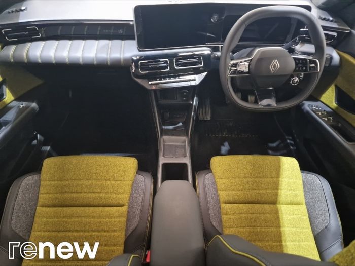 Renault 5 E-TECH 2025