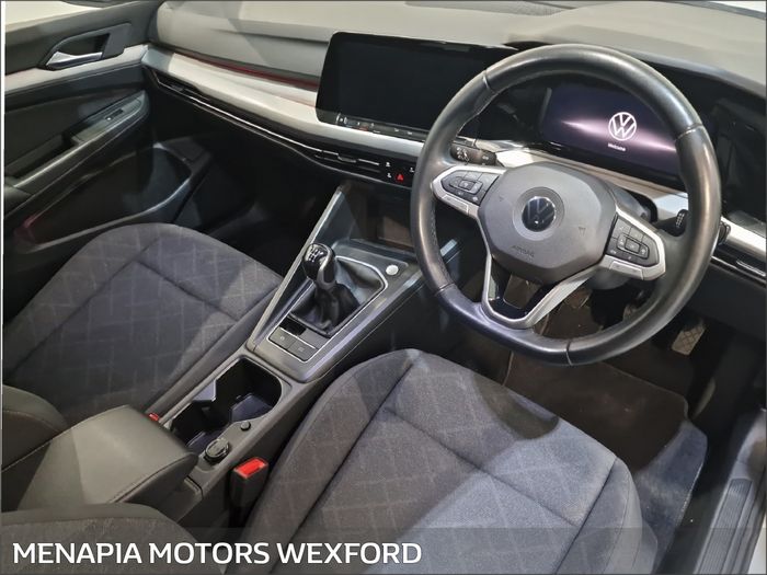 Volkswagen Golf 2023