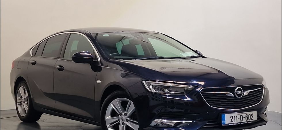 Opel Insignia 2021