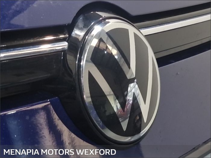 Volkswagen Golf 2024
