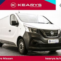 Nissan NV300 2021