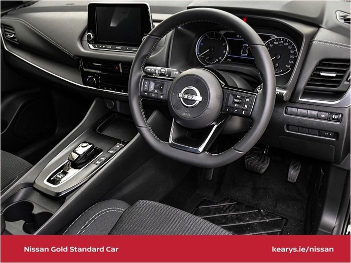 Nissan QASHQAI 2024