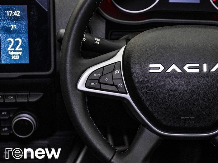 Dacia Duster 2023