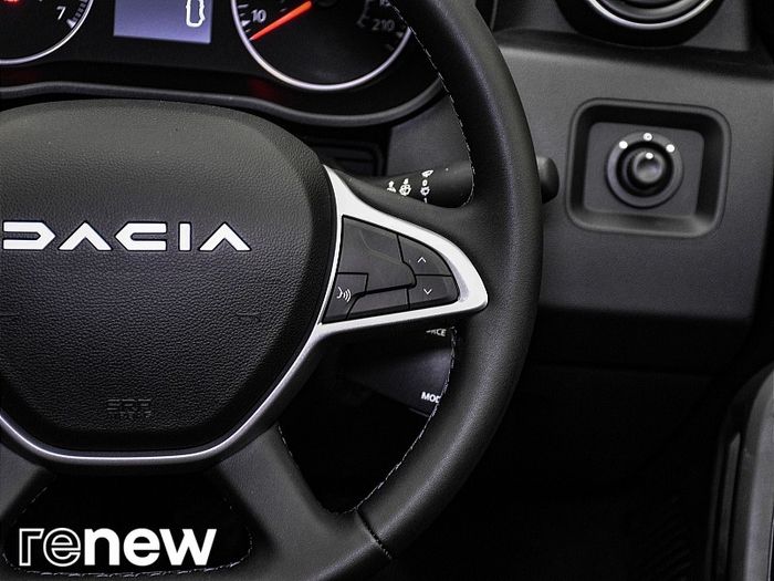 Dacia Duster 2023