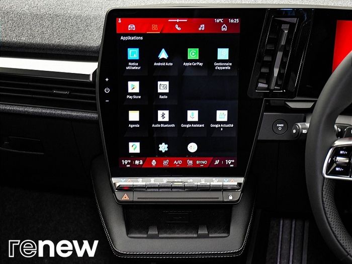 Renault Scenic E-Tech 2024