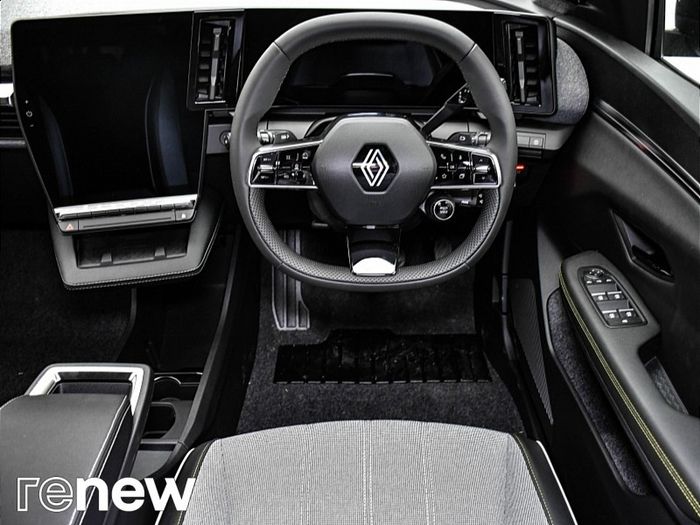 Renault Scenic E-Tech 2024