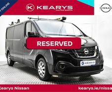Nissan NV300 2021