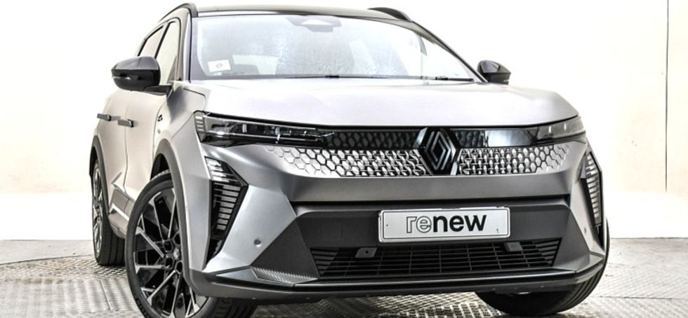 Renault Scenic E-Tech 2025