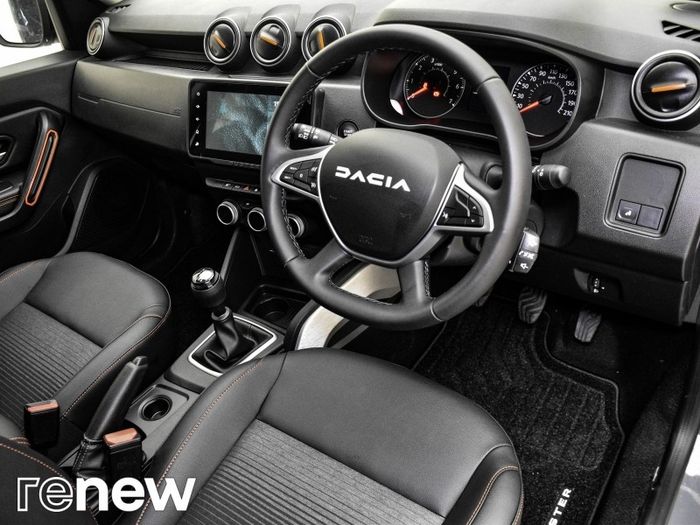 Dacia Duster 2023