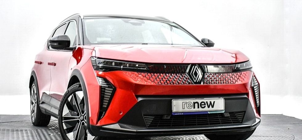 Renault Scenic E-Tech 2025