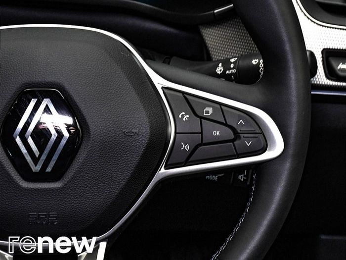 Renault Arkana 2025