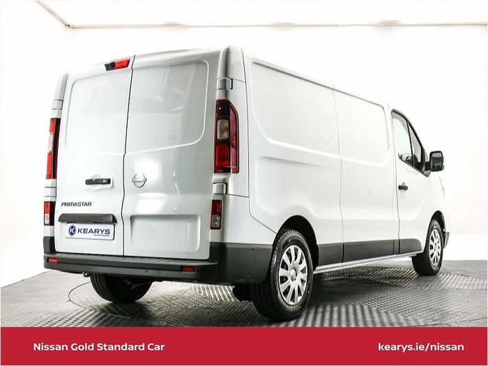 Nissan Primastar 2027