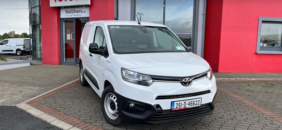 Toyota Proace 2025