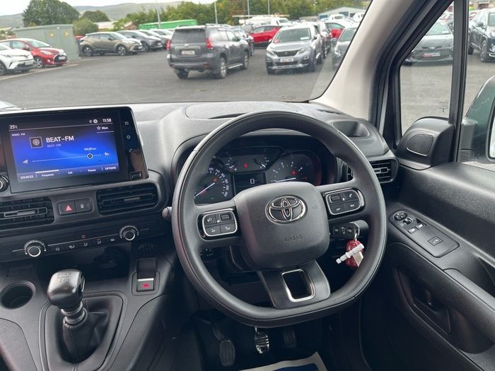 Toyota Proace 2023