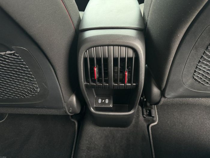 Hyundai Kona 2025