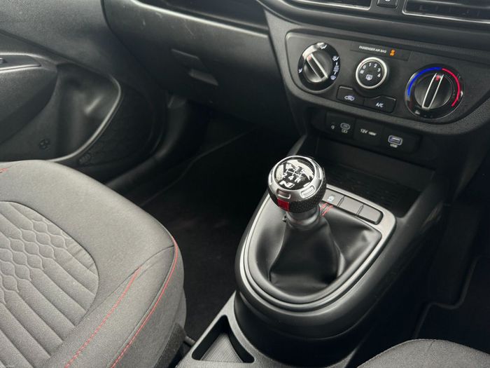 Hyundai i10 2024