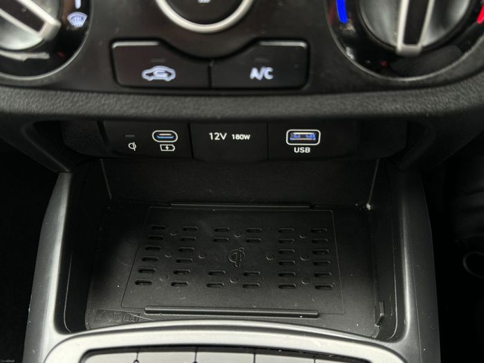 Hyundai i10 2024