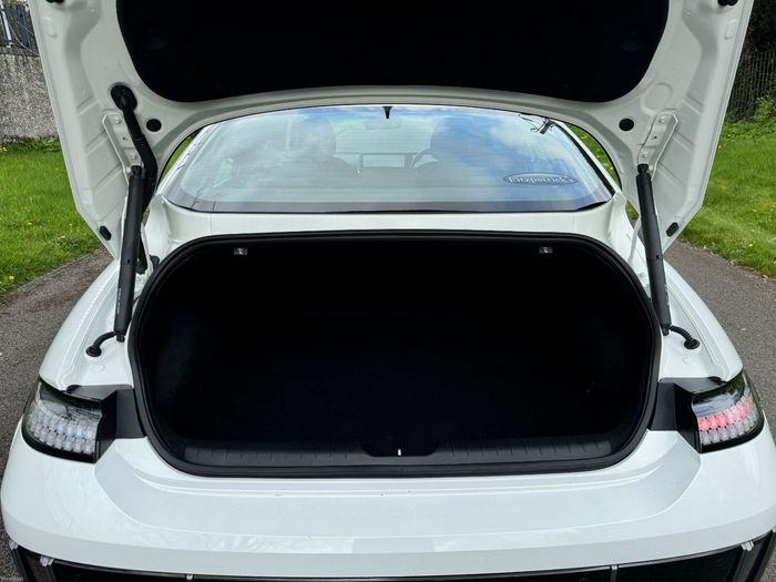 Hyundai Ioniq 6 2024