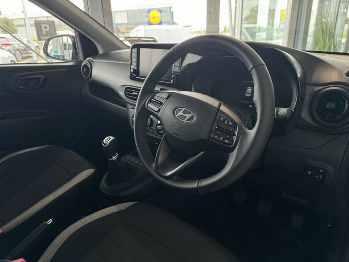 Hyundai i10 2026