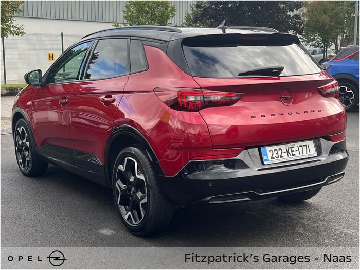 Opel GRANDLAND X 2023