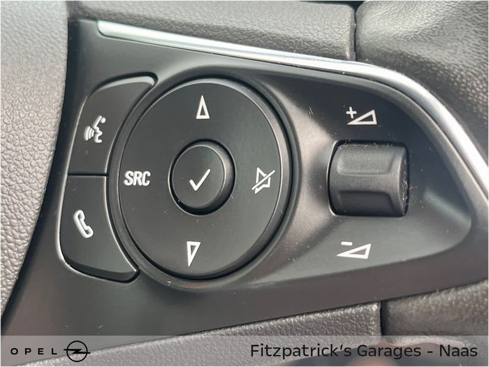Opel GRANDLAND X 2023