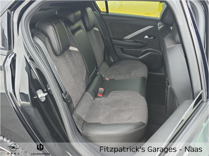 Opel Astra 2025