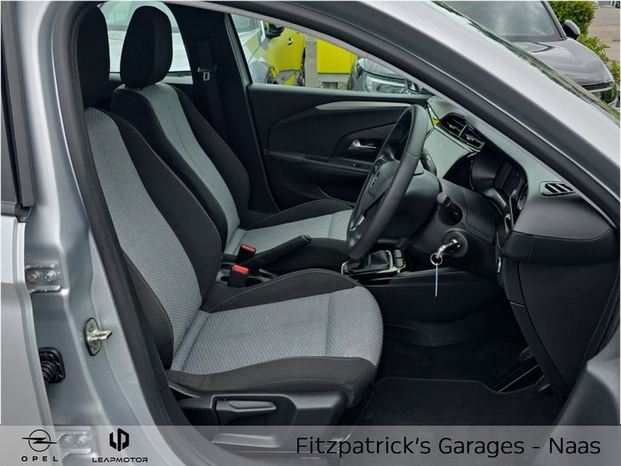 Opel Corsa 2024