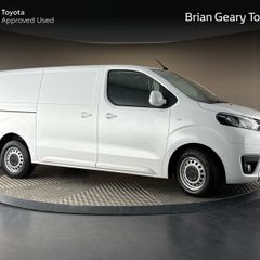 Toyota Proace 2023
