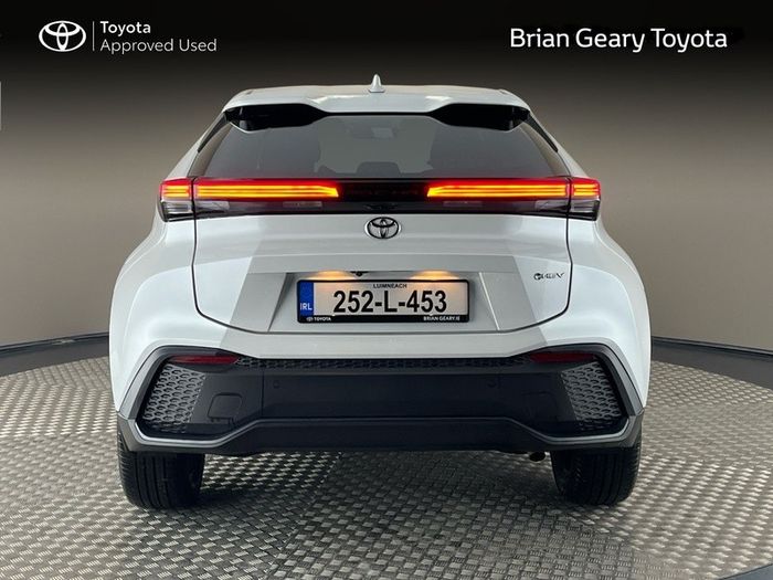 Toyota C-HR 2025