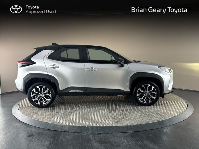 Toyota Yaris Cross 2024