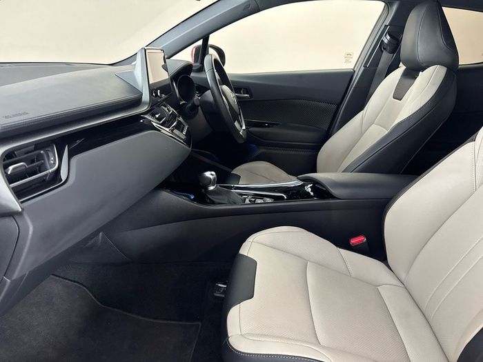 Toyota C-HR 2023
