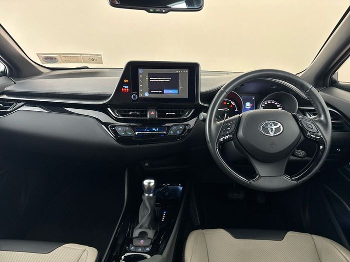Toyota C-HR 2023