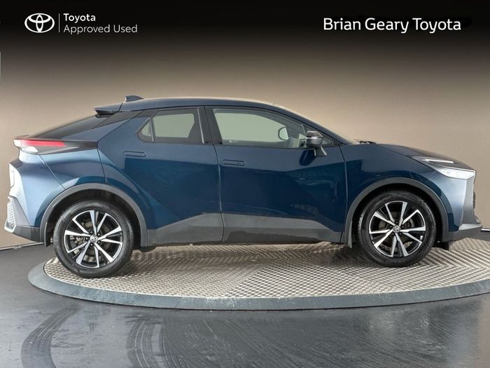 Toyota C-HR 2024