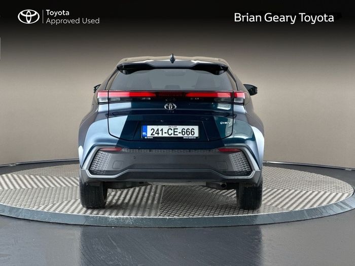 Toyota C-HR 2024