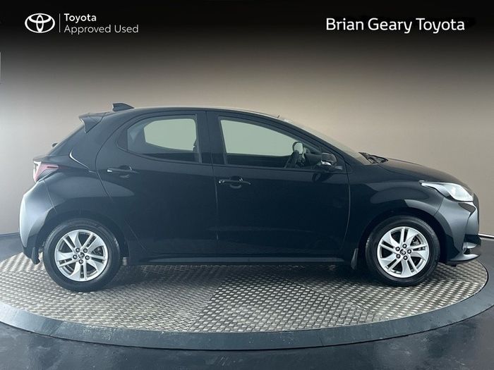 Toyota Yaris 2023