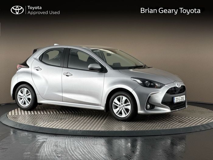 Toyota Yaris 2023
